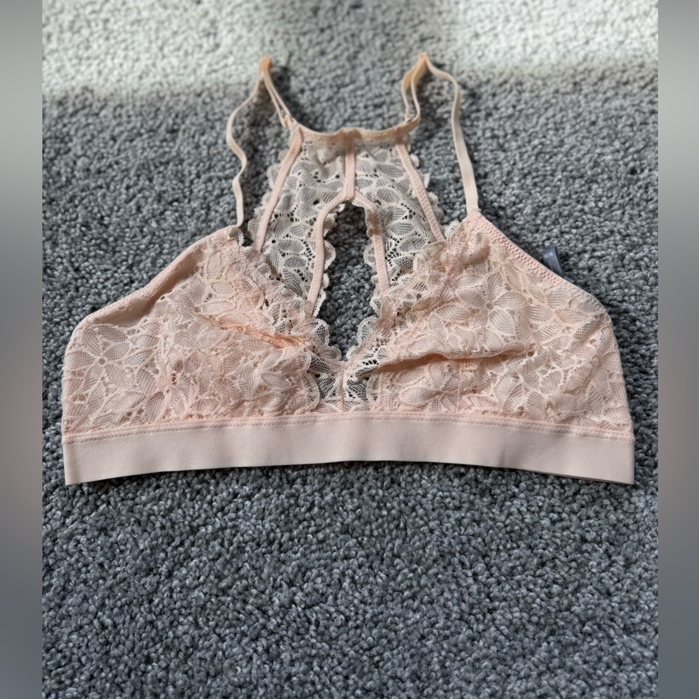 BUNDLE of 2 Delicate Racerback Aerie Floral Lace Bralettes Size Medium - Picture 6 of 10